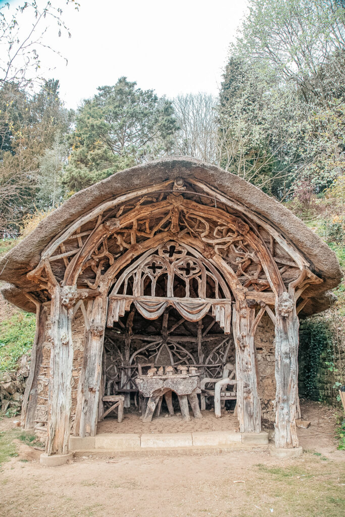 the moss and root hut